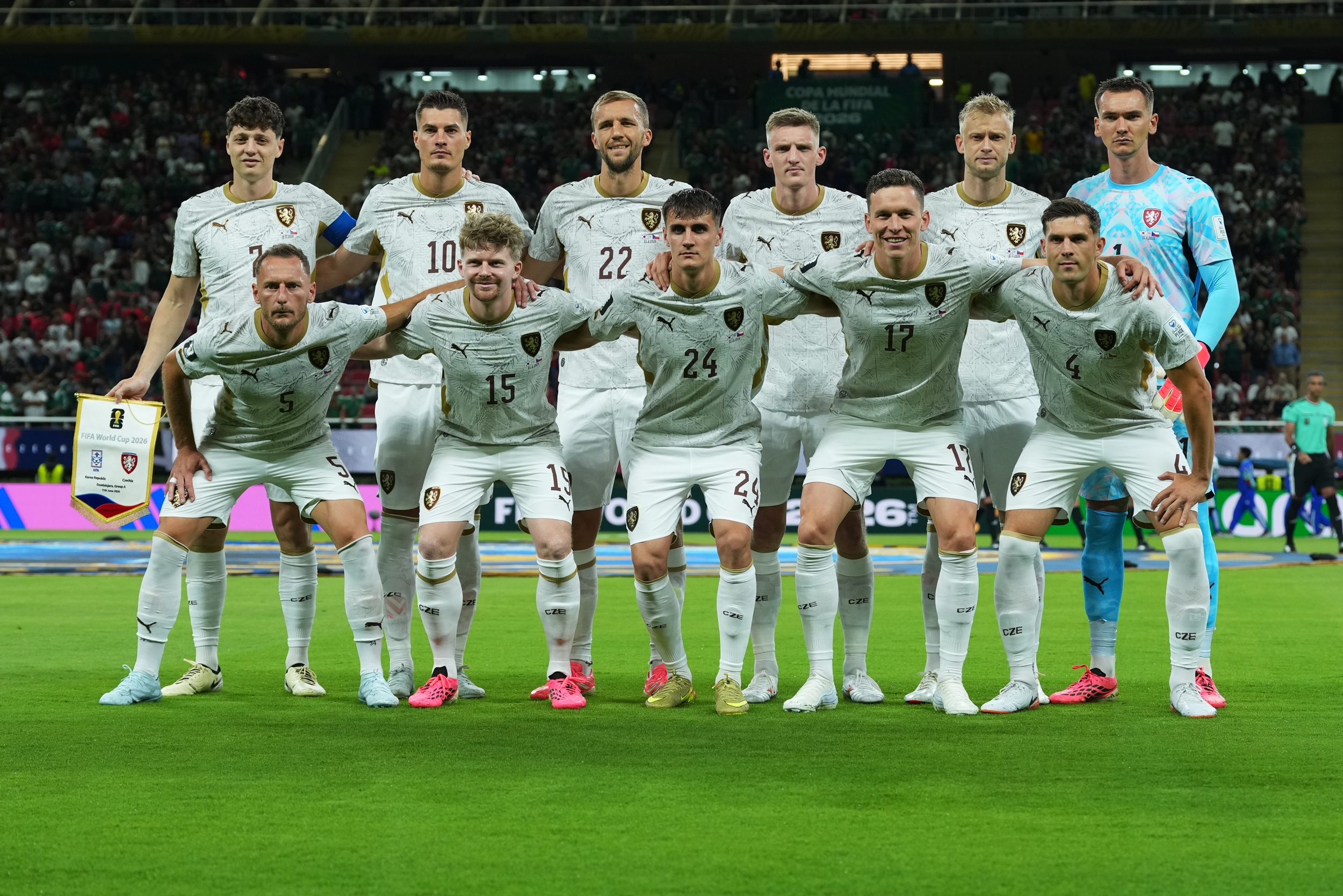 Ztracené vedení i smůla s VARem: Krejčího gól na 1:0 nestačil, Češi na úvod MS podlehli Koreji