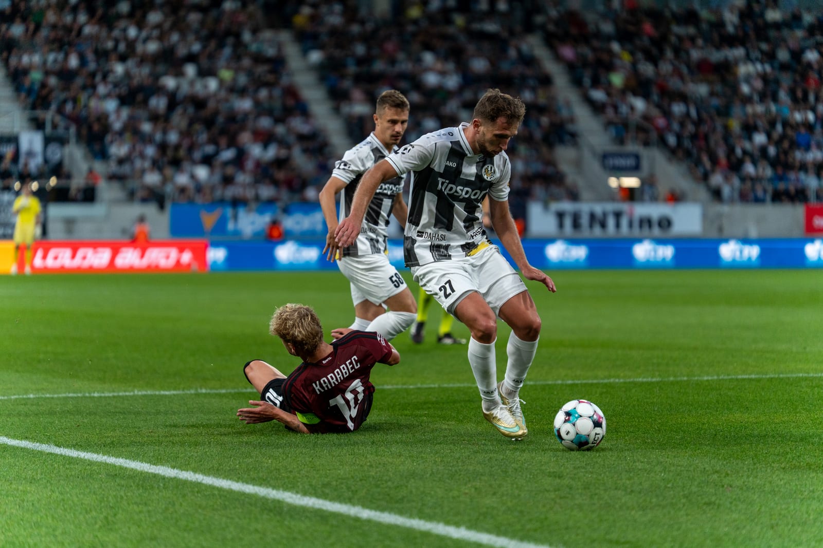 Bude Priske odvolán? Sparta po kolapsu v Hradci zůstává v dolní polovině tabulky