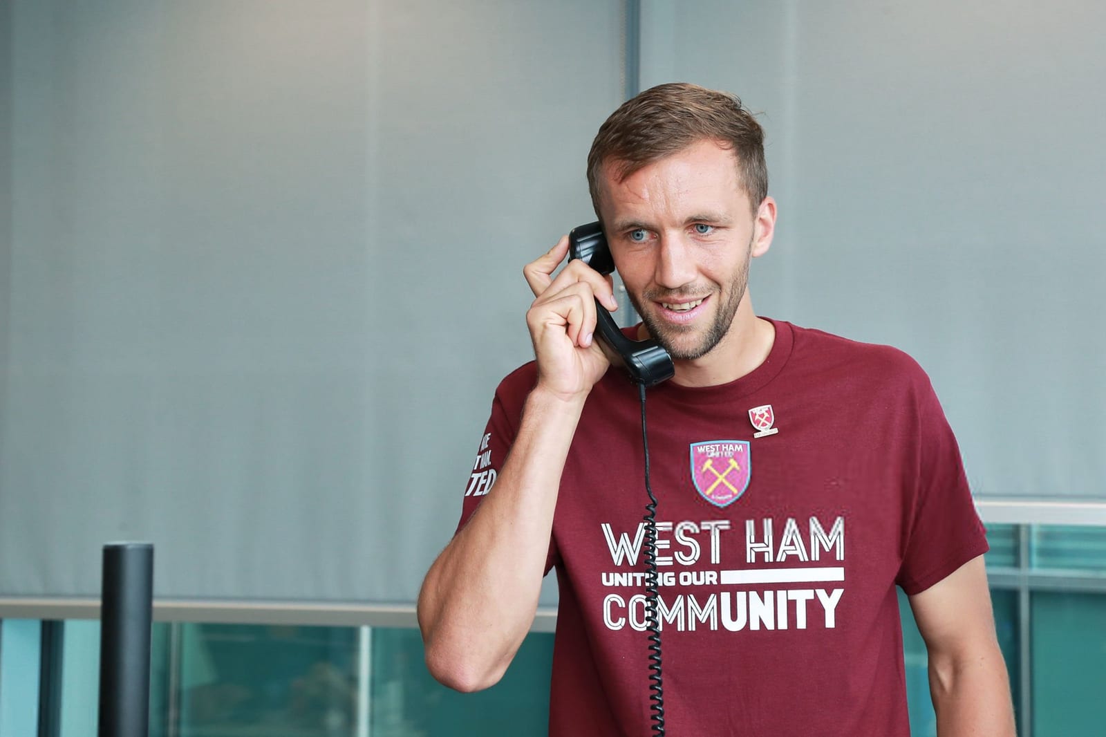 Souček zůstane v West Hamu: Klub miluje a jedná o nové smlouvě. Návrat na hřiště je za rohem