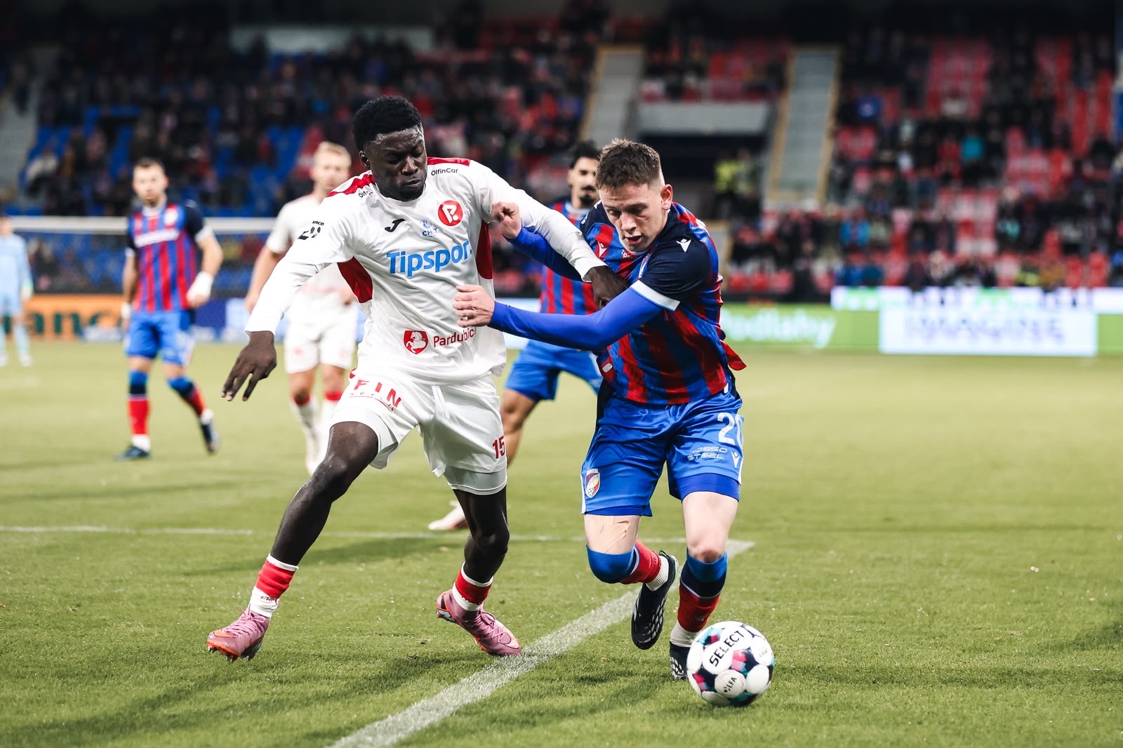 Pardubice šokovaly Plzeň! Viktoria doma padla 1:2 a pokračuje v trápení