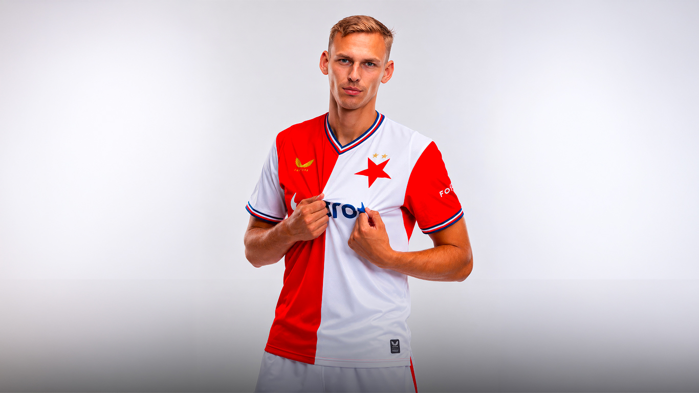 Slavia hledá náhradu za Chorého. V hledáčku je polský útočník Adamski, jeho forma ale není ideální